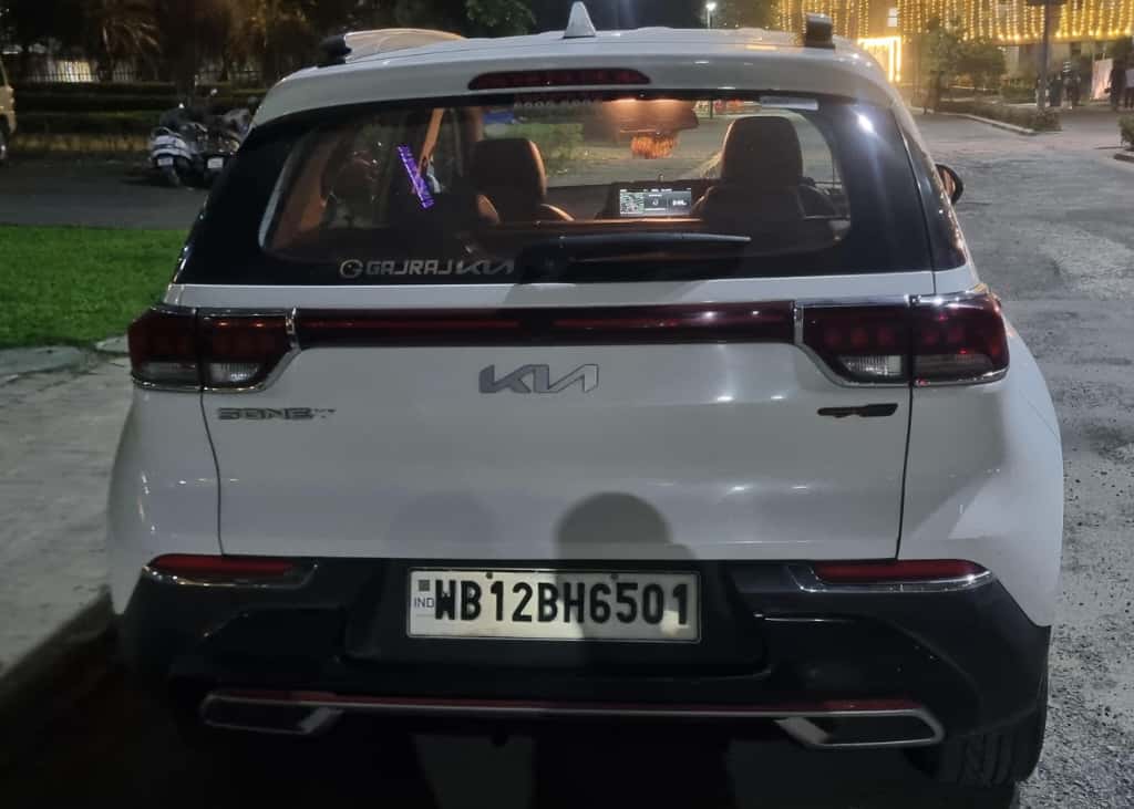 Kia Sonet(2020-2022) Gtx Plus 1.5 At Dual Tone